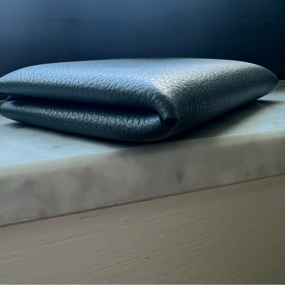 Hermes Verso Calvi Cardholder - Picture 9 of 11